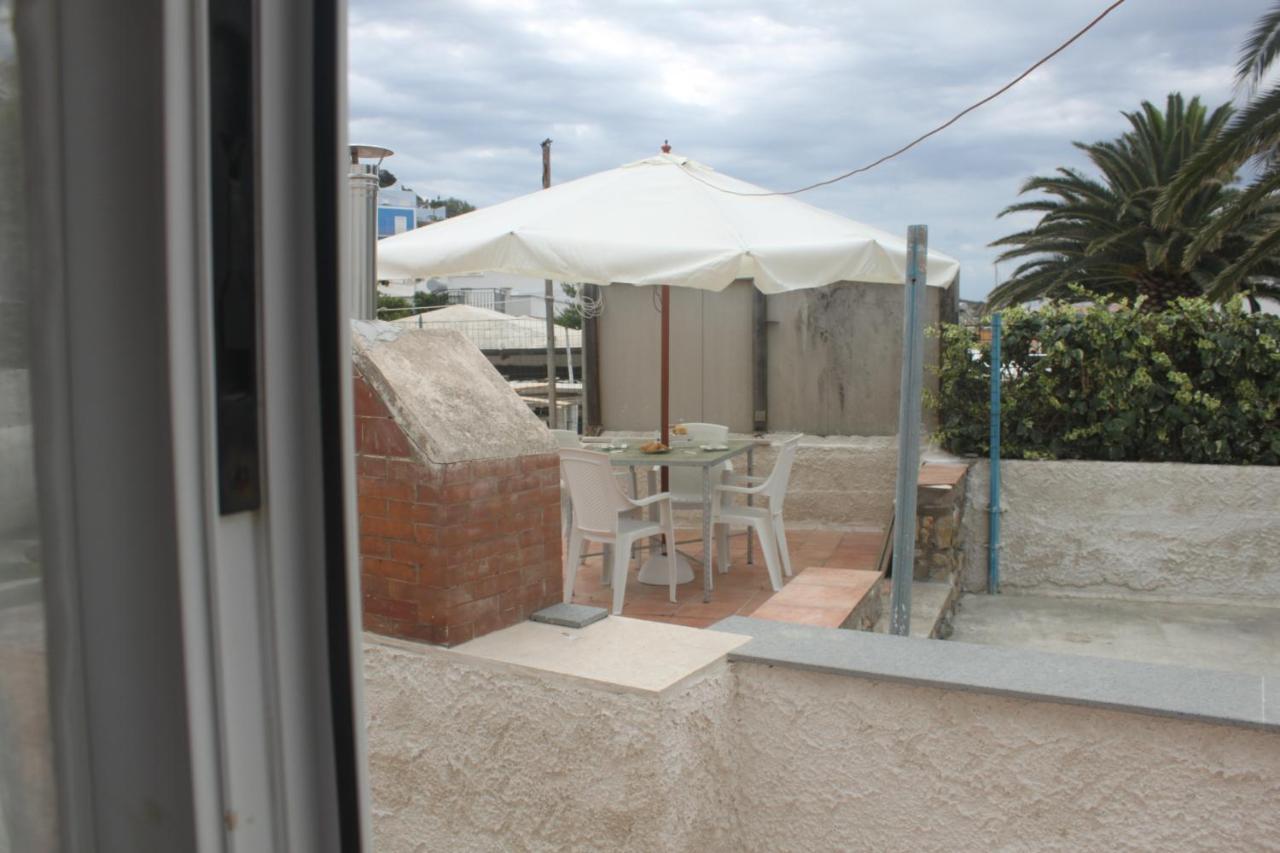 Camere Dieci Maggio- Beb Dory, Nemo, Guizzo Ponza Buitenkant foto